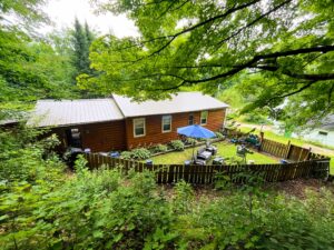 Seasonal 2 Bedroom Home on ½ acre in Star Lake NY